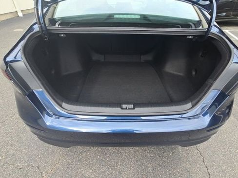 Used 2025 Honda Accord SE image 8
