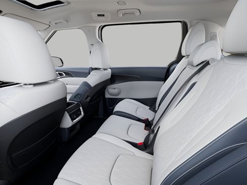 New 2026 Kia Carnival SX w/ SX Dark Edition Package image 18