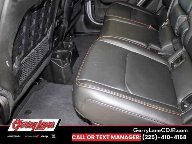 Used 2023 Jeep Gladiator Mojave w/ LED Lighting Group AWD/4WD image 17