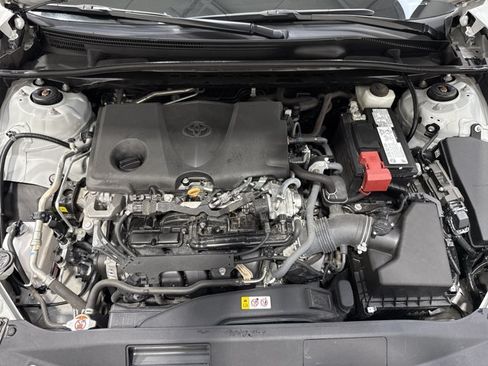 Used 2024 Toyota Camry XSE FWD image 31