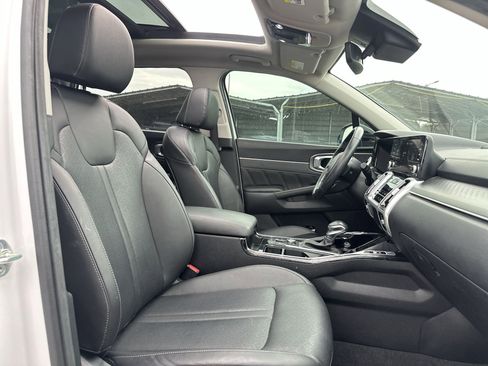 Used 2023 Kia Sorento SX FWD image 23