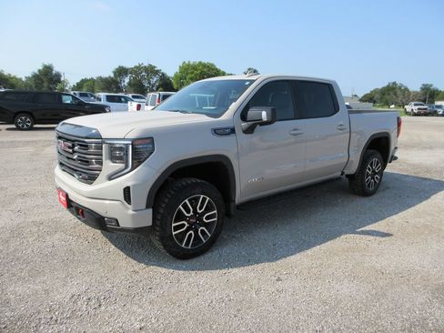 New 2026 GMC Sierra 1500 AT4 w/ AT4 Premium Package AWD/4WD image 12