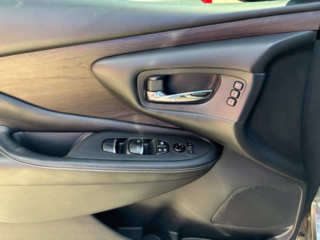 Used 2020 Nissan Murano Platinum w/ Cargo Package FWD image 20