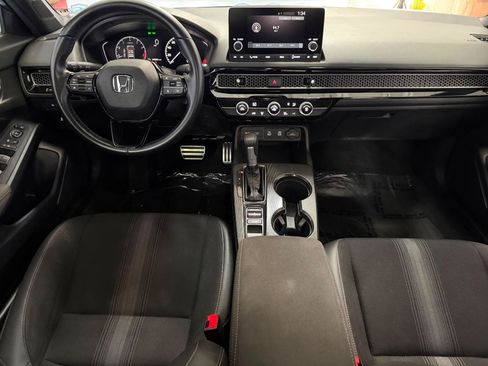 Used 2025 Honda Civic Sport image 28