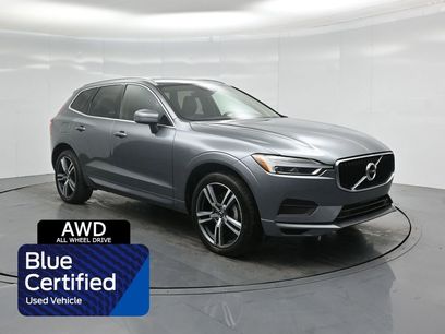 Used 2020 Volvo XC60 T5 Momentum w/ Protection Package Premier