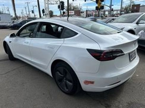 Used 2020 Tesla Model 3 Standard Range Plus image 5