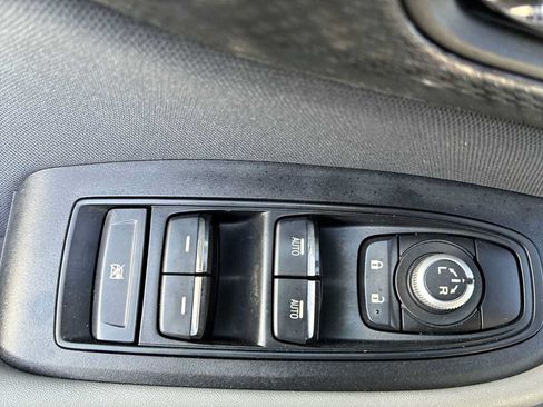 Used 2021 Subaru Outback Premium AWD/4WD image 15