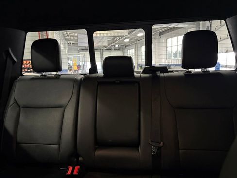 Used 2023 Ford F150 Lariat w/ Equipment Group 502A High image 27