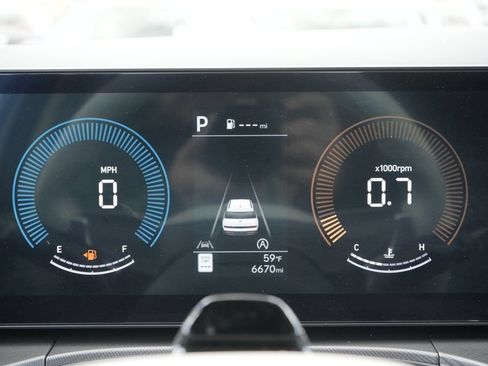 Certified 2026 Hyundai Santa Fe SEL AWD/4WD image 30