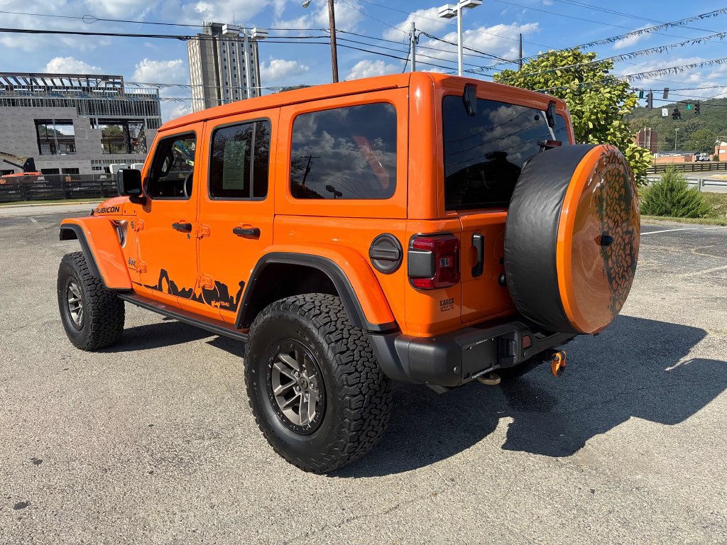 Used 2025 Jeep Wrangler Unlimited Rubicon 392 AWD/4WD image 3