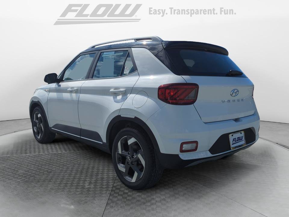 Certified 2026 Hyundai Venue SEL FWD image 6