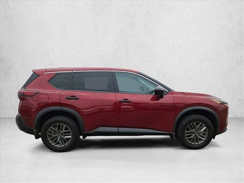 Used 2023 Nissan Rogue S FWD image 4