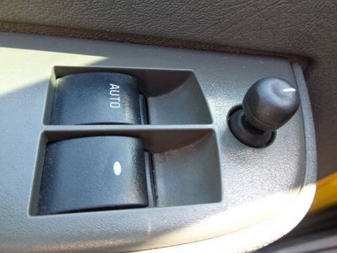 Used 2021 GMC Savana 3500 w/ Power Convenience Package RWD image 13