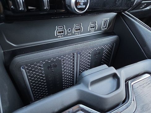 New 2026 RAM 2500 Limited AWD/4WD image 20