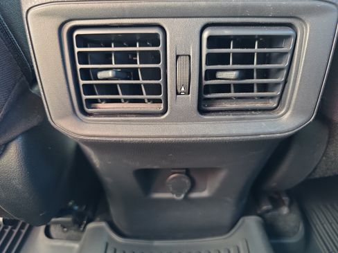 Used 2025 Toyota RAV4 LE FWD image 13