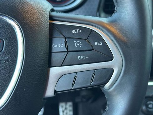 Used 2016 Dodge Challenger SXT Plus RWD image 16