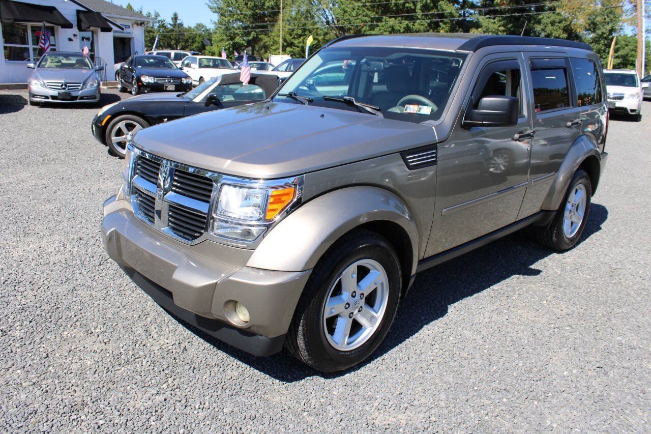 Used 2007 Dodge Nitro SXT AWD/4WD image 2