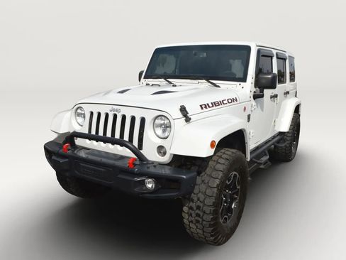 Used 2016 Jeep Wrangler Unlimited Rubicon image 2
