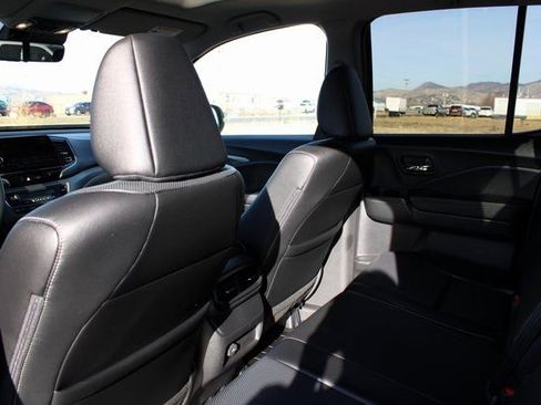 Certified 2024 Honda Ridgeline RTL image 18