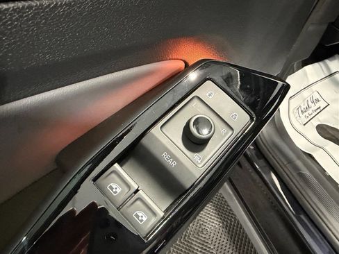 Used 2023 Volkswagen ID.4 Pro S image 24