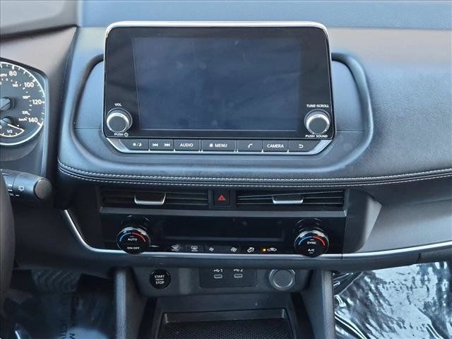 Used 2026 Nissan Rogue SV FWD image 14