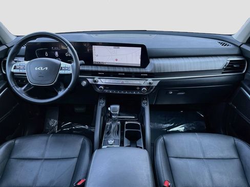 Certified 2023 Kia Telluride EX w/ EX Captain's Chair Package FWD image 29