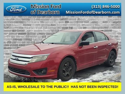 Used 2010 Ford Fusion SE image 1