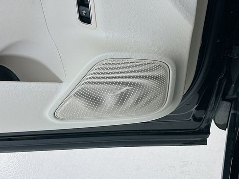 Certified 2025 Mercedes-Benz EQB 250+ image 20