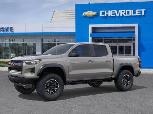 New 2026 Chevrolet Colorado ZR2 w/ Technology Package AWD/4WD image 2