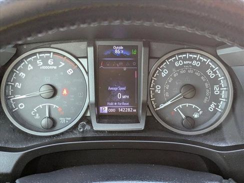 Used 2019 Toyota Tacoma TRD Sport w/ Technology Package RWD image 11