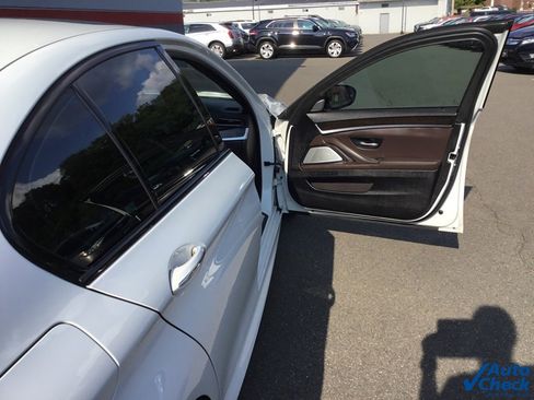 Used 2013 BMW M5 image 35