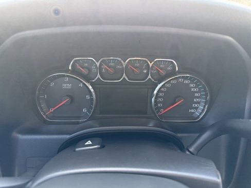 Used 2017 Chevrolet Silverado 1500 LT w/ Max Trailering Package image 24