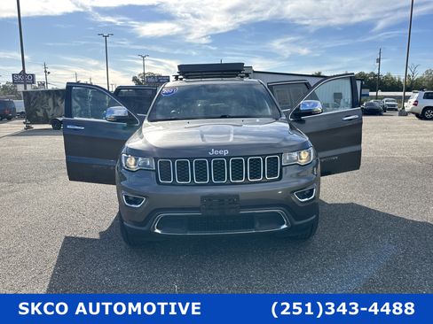 Used 2021 Jeep Grand Cherokee Limited image 30