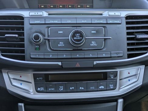 Used 2015 Honda Accord Sport image 14