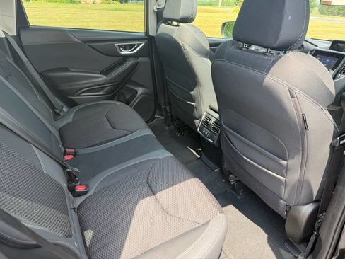 Used 2023 Subaru Forester Premium AWD/4WD image 23