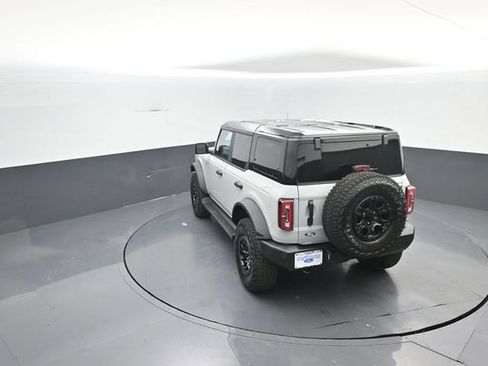 New 2026 Ford Bronco Outer Banks w/ Sasquatch Package AWD/4WD image 24