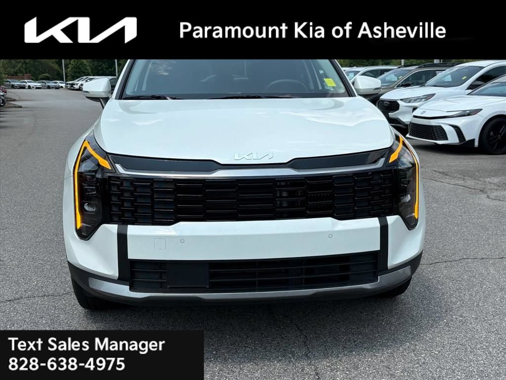 Certified 2026 Kia Sportage EX AWD/4WD image 2