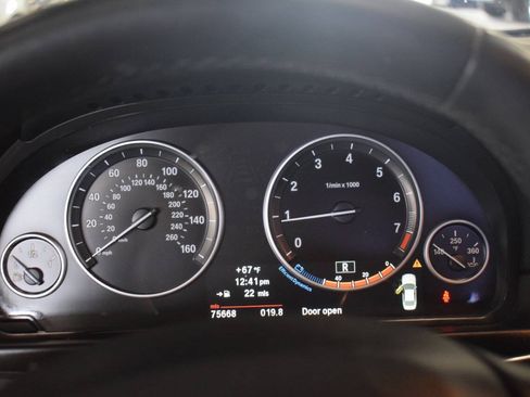 Used 2013 BMW 528i Sedan RWD image 59