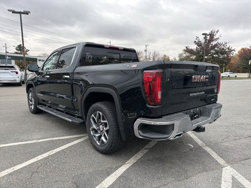 New 2026 GMC Sierra 1500 SLT w/ SLT Premium Package image 4