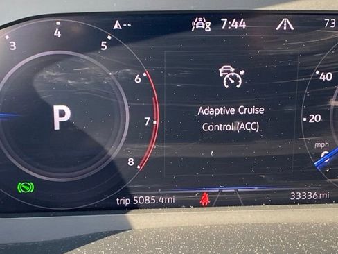 Used 2023 Volkswagen Atlas Cross Sport SEL Premium R-Line image 6