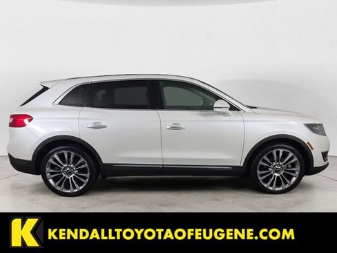 Used 2018 Lincoln MKX Reserve image 6