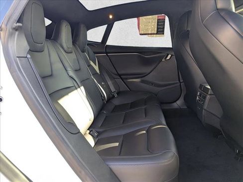 Used 2019 Tesla Model S Long Range image 22