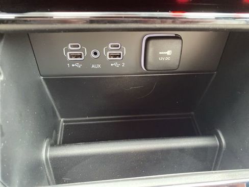 New 2025 Jeep Grand Cherokee L Limited image 30