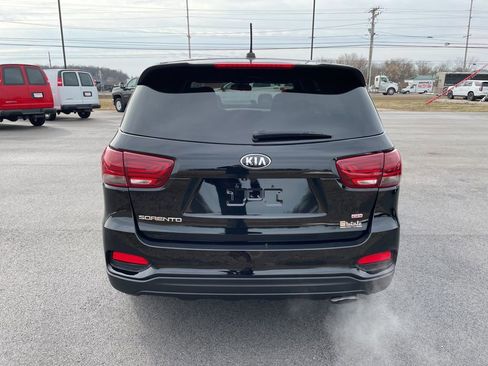 Used 2019 Kia Sorento LX image 6