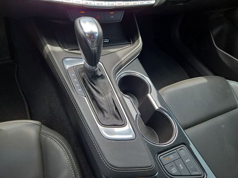 Certified 2025 Cadillac CT4 Luxury RWD image 22