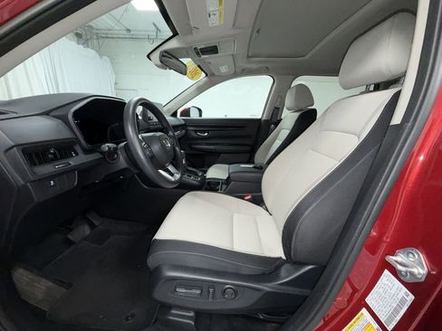 Used 2023 Honda CR-V EX image 15