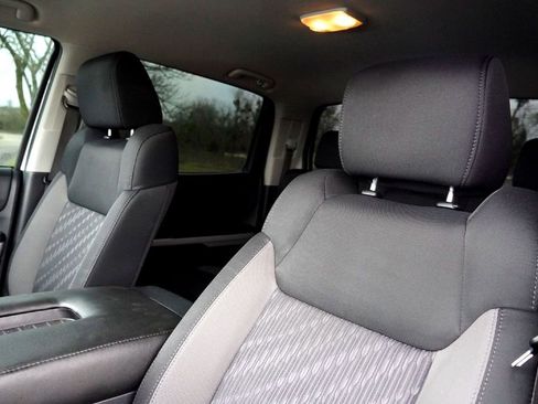 Used 2019 Toyota Tundra SR5 w/ TRD Off Road Package image 14