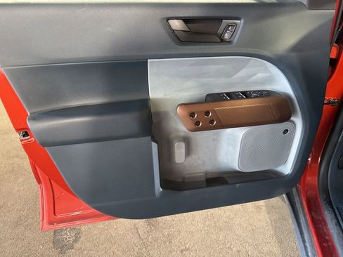 Used 2022 Ford Maverick Lariat image 24