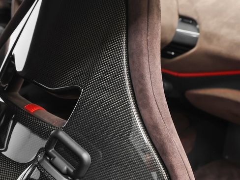 Certified 2020 Ferrari 488 Pista Coupe image 24