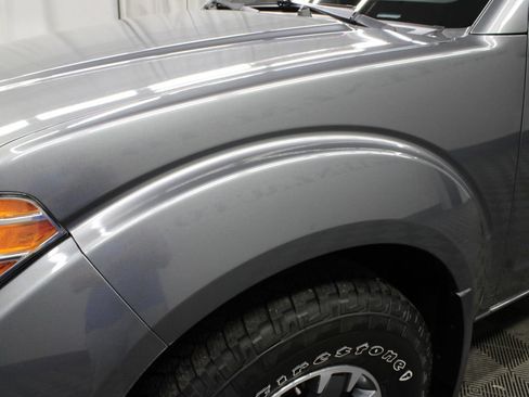Used 2019 Nissan Frontier PRO-4X AWD/4WD image 41